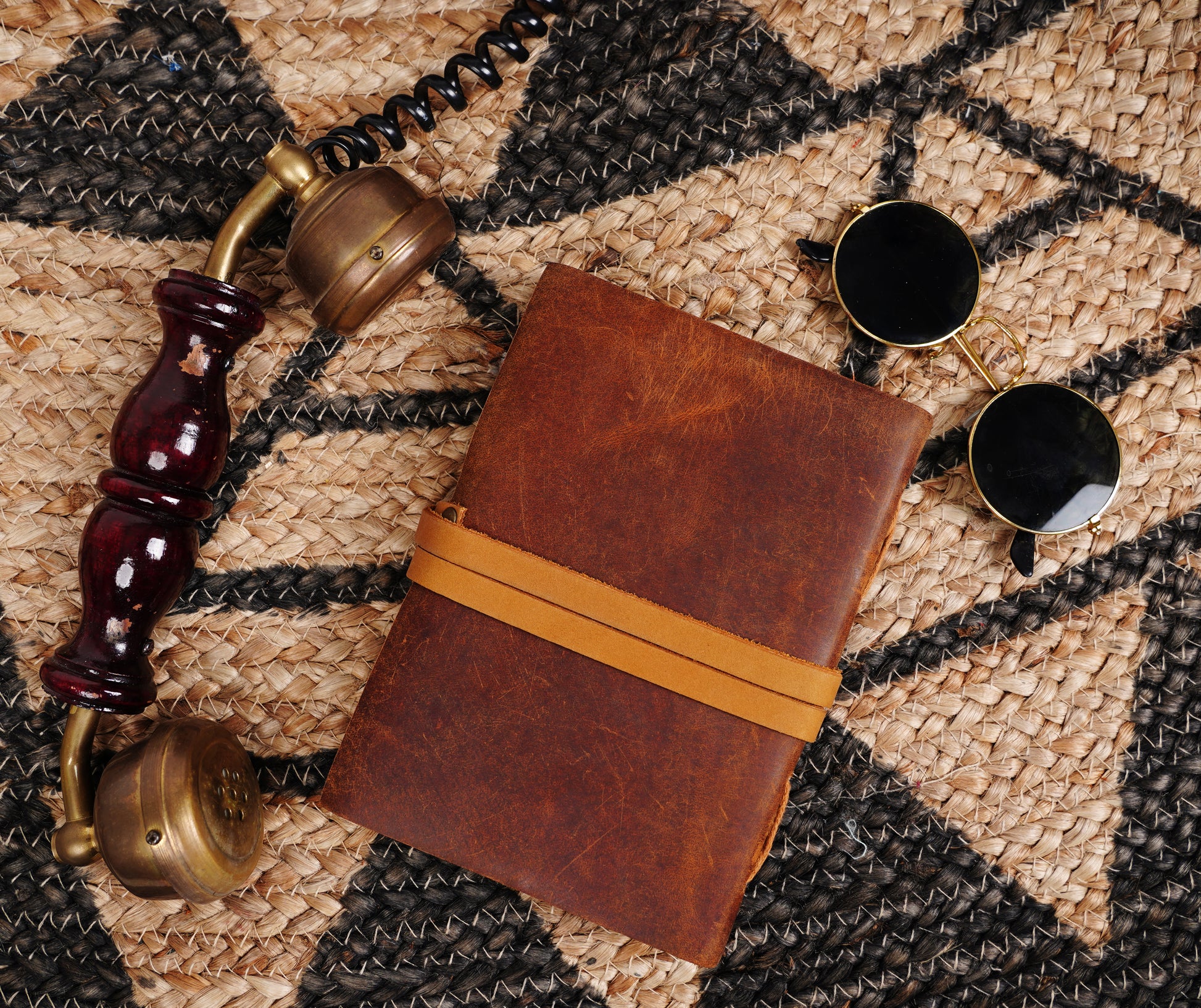 PKV PAPER Leather Journal Travel Notebook, Handmade Vintage Leather Bound Writing Notebook for Men & Women, Unlined Travel Journal to Write in 200 Pages Size 5/3 Art Sketchbook, Travel Diary